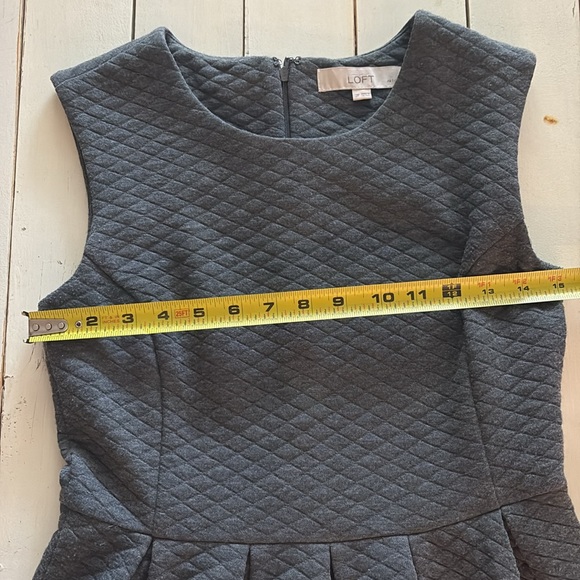 3 LOFT Dresses sold together, Size 2P - Picture 4 of 16